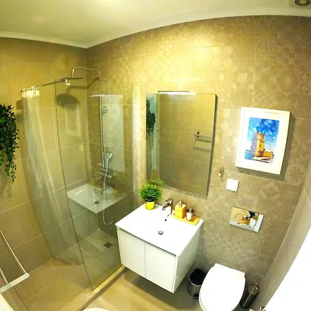 T3 Moderno Benfica Apartman *