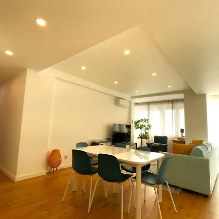 T3 Moderno Benfica Apartment Lissabon