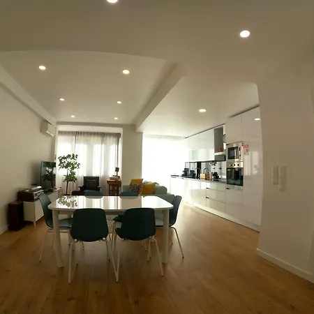 T3 Moderno Benfica Apartment Lissabon